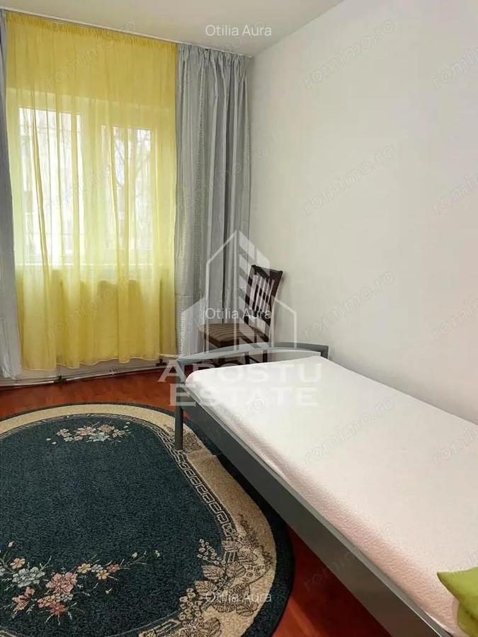 Apartament cu 4 camere,decomandat in zona Lipovei - 5