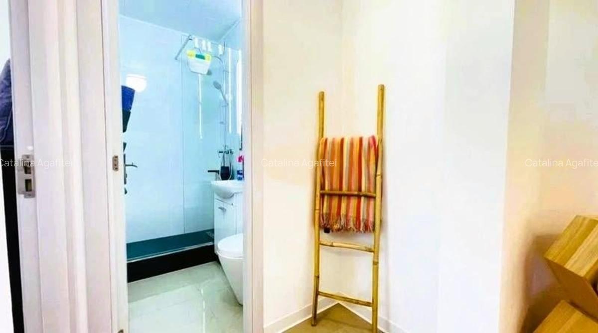 Apartament cu 2 camere semidecomandat, mobilat în Florilor - 4