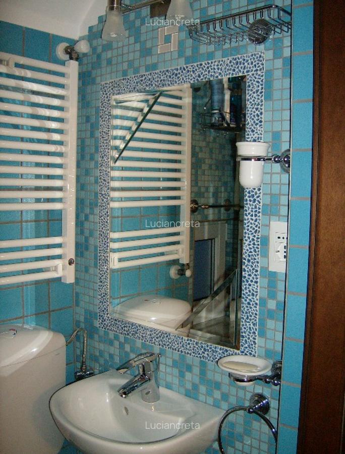 Vind  CASA  FAMILIARA sau cu destinatie PENSIUNE  cu 5 camere  5 bai - 5