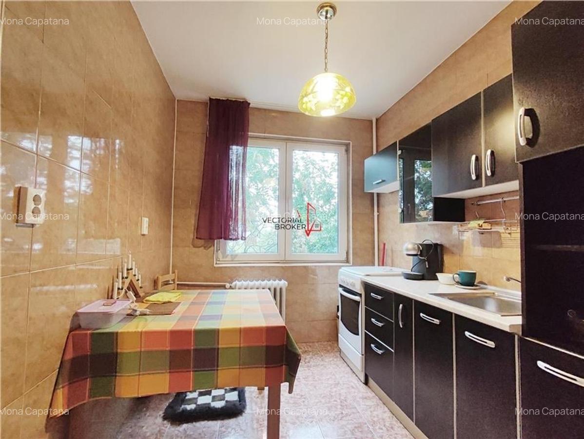 Prima inchiriere apartament decomandat, et.3, Intersectia Doamna Ghica, planul d - 10