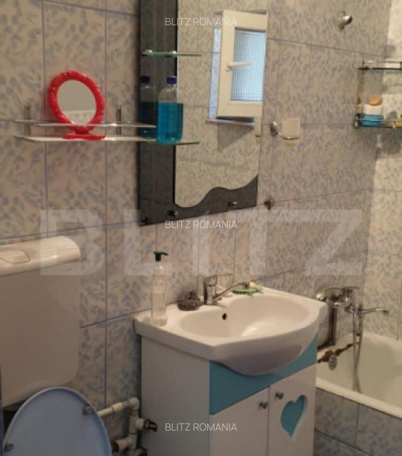 Apartament decomandat- Langa Liceul Ecaterina - 4