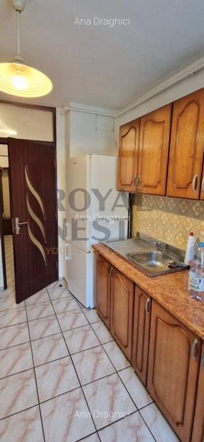 De inchiriat apartament cu 4 camere in Tractorul. - 8