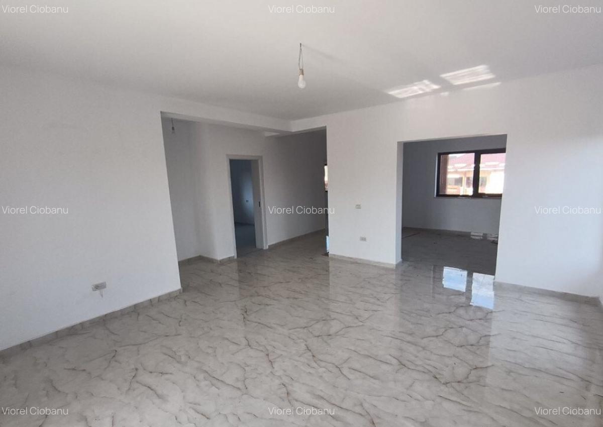 CASA SINGLE DEOSEBITA 4 CAMERE,VALEA LUPULUI ,IASI - 12