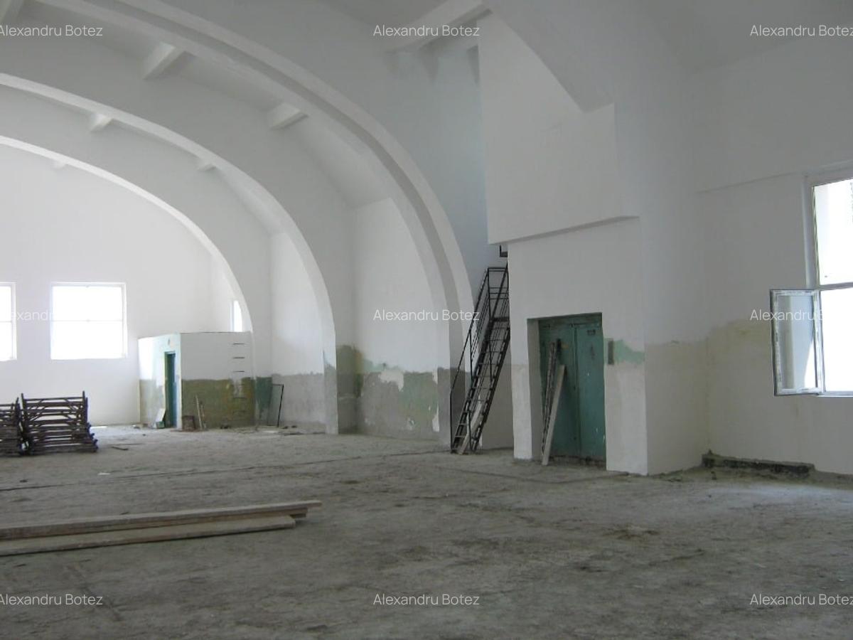 Spatiu comercial cca 4000 mp, cu teren, la DN 15 or. Buhusi, jud. Bacau, Romania - 11
