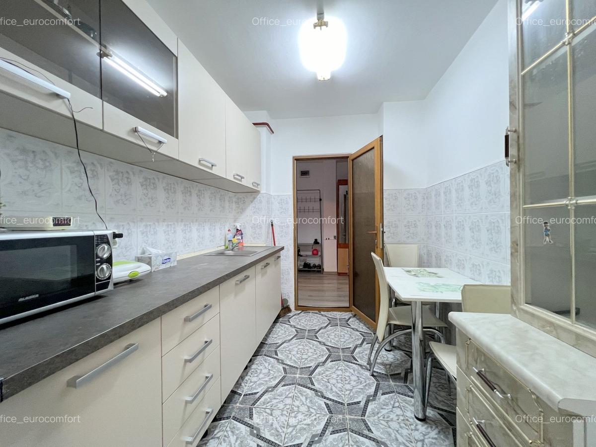 Inchiriere apartament cu 2 camere in Micro 21 mobilat si utilat - 7