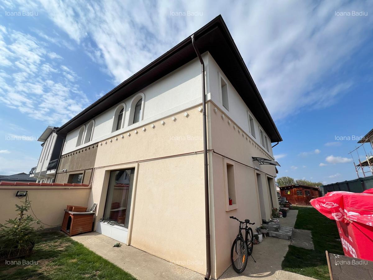 Duplex Mobilat - 5 Camere - 2 Bai - Teren 250 mp - 4