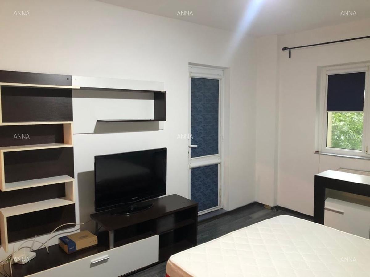 1 MAI - Banu Manta Irisa, 10 min pe jos de  Metrou Victoriei Aviatorilor - 4