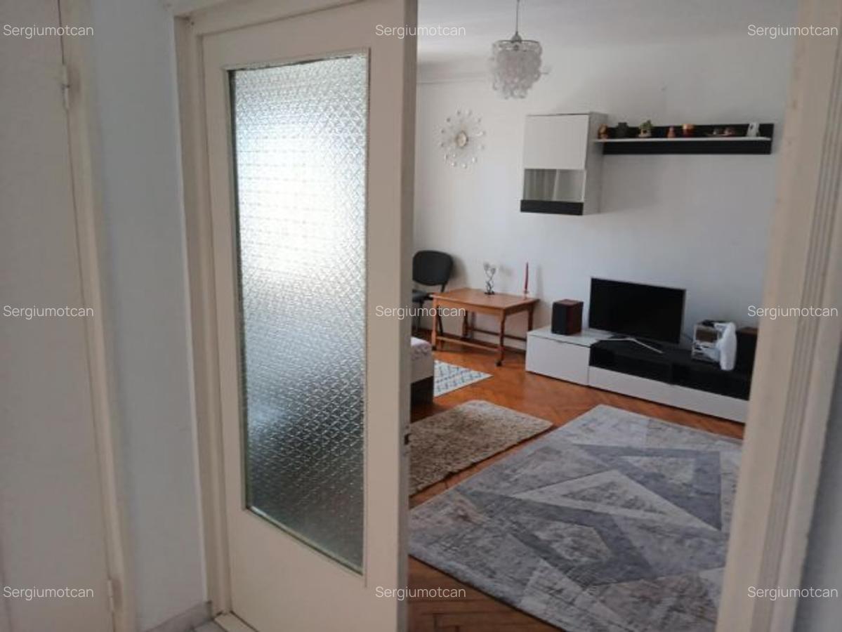 Pacurari Petrom apartament 1 camera decomandat 45 mp cu CT - 10