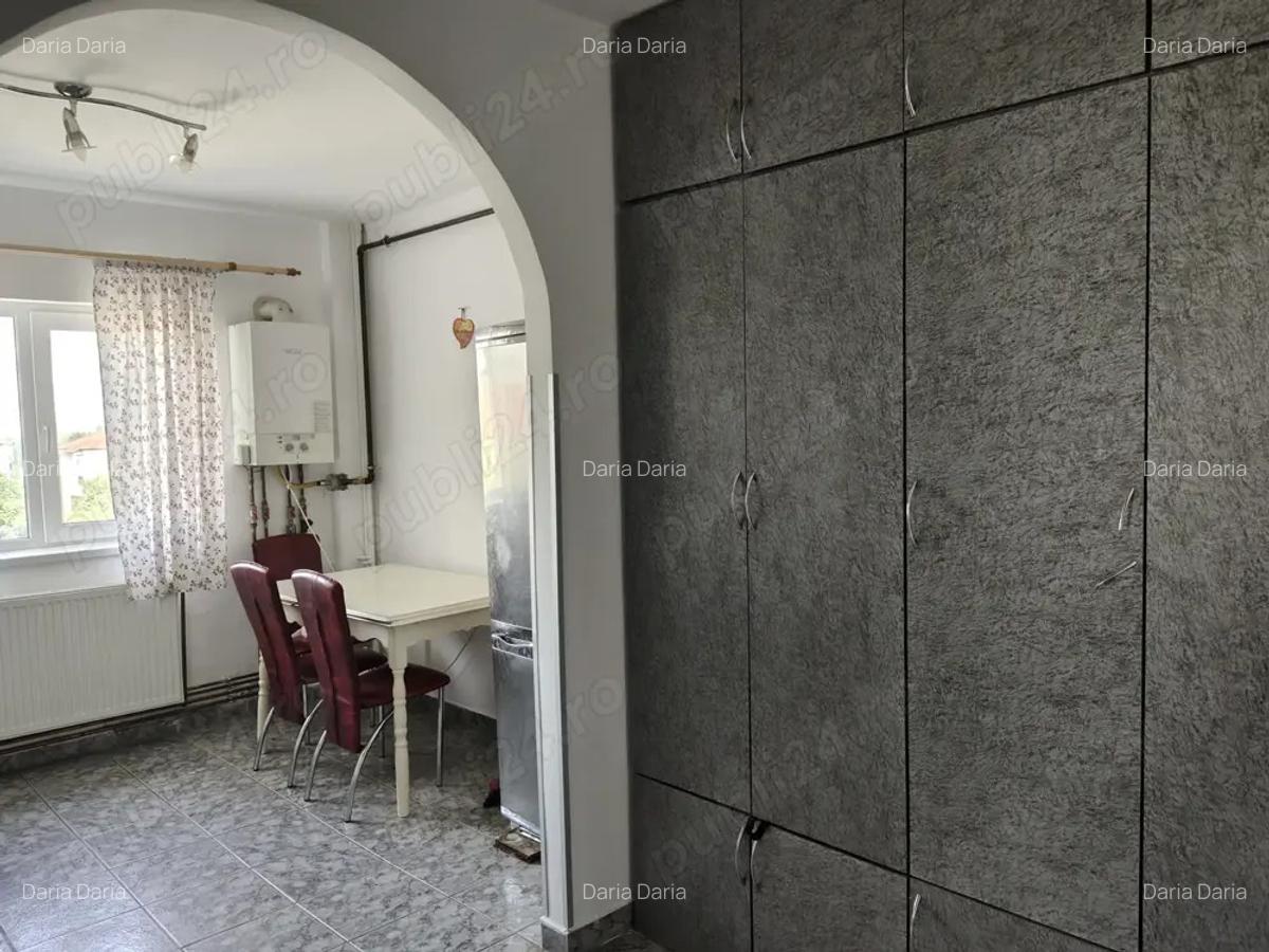 Inchiriez apartament cu 2 camere in Micalaca zona 300- cu vedere la malul Mure?uluim - 10