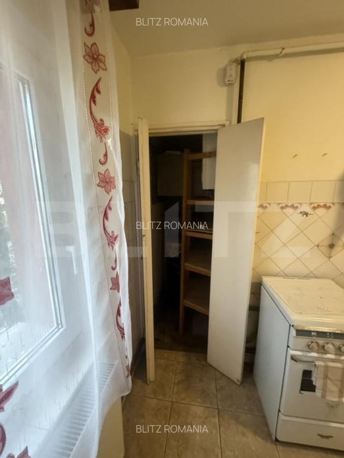 Apartament cu 3 camere, decomandat, 72 mp, zona Triaj - 10