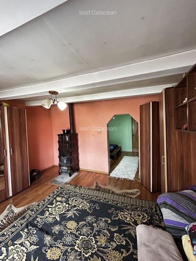 Casa 8 Camere Cu Teren 1500mp In Cermei - 38