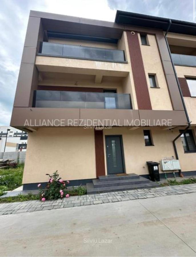 Casă cu 5 camere în Berceni - 3