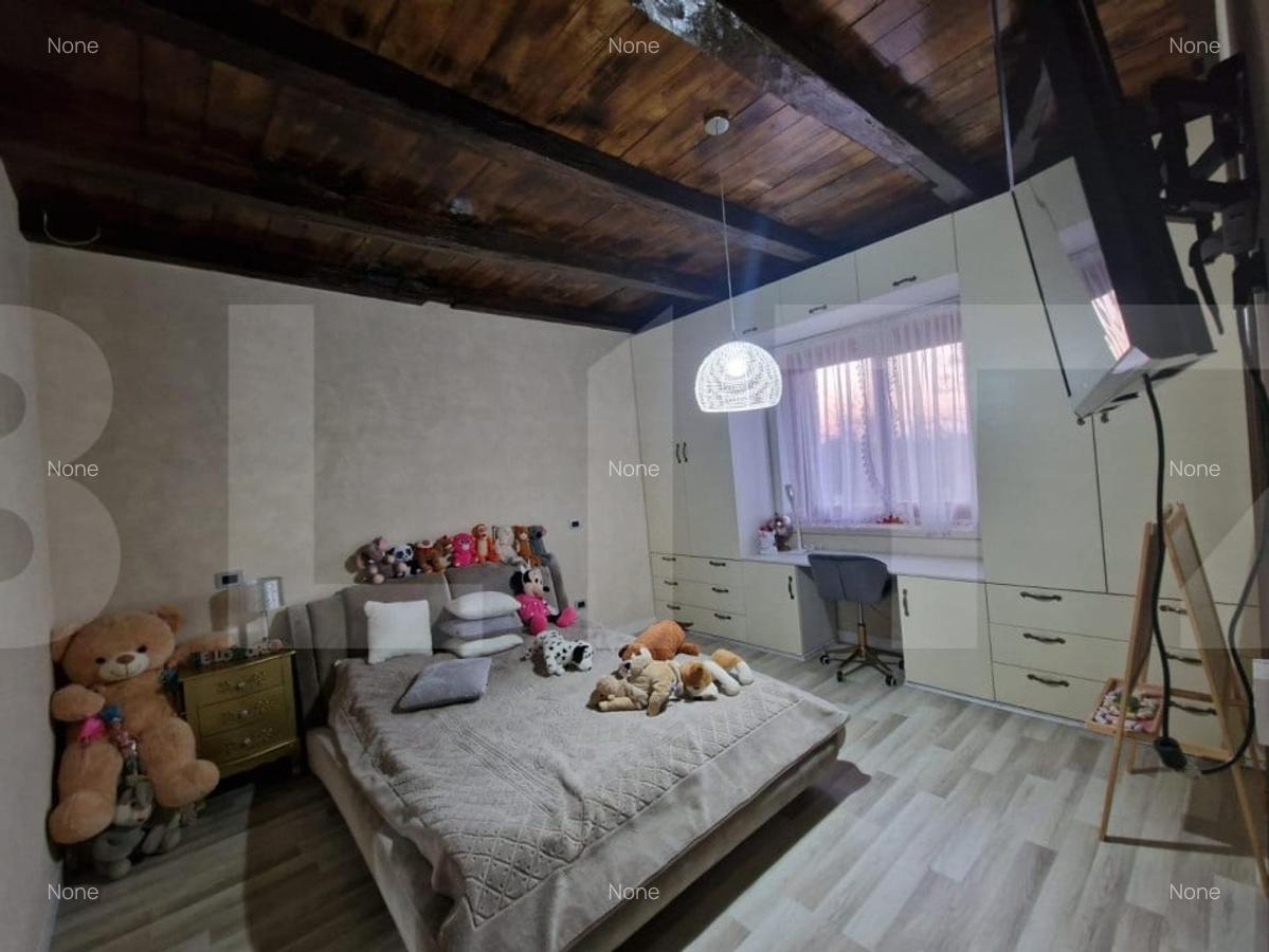 Vanzare Casa / Vila - 2