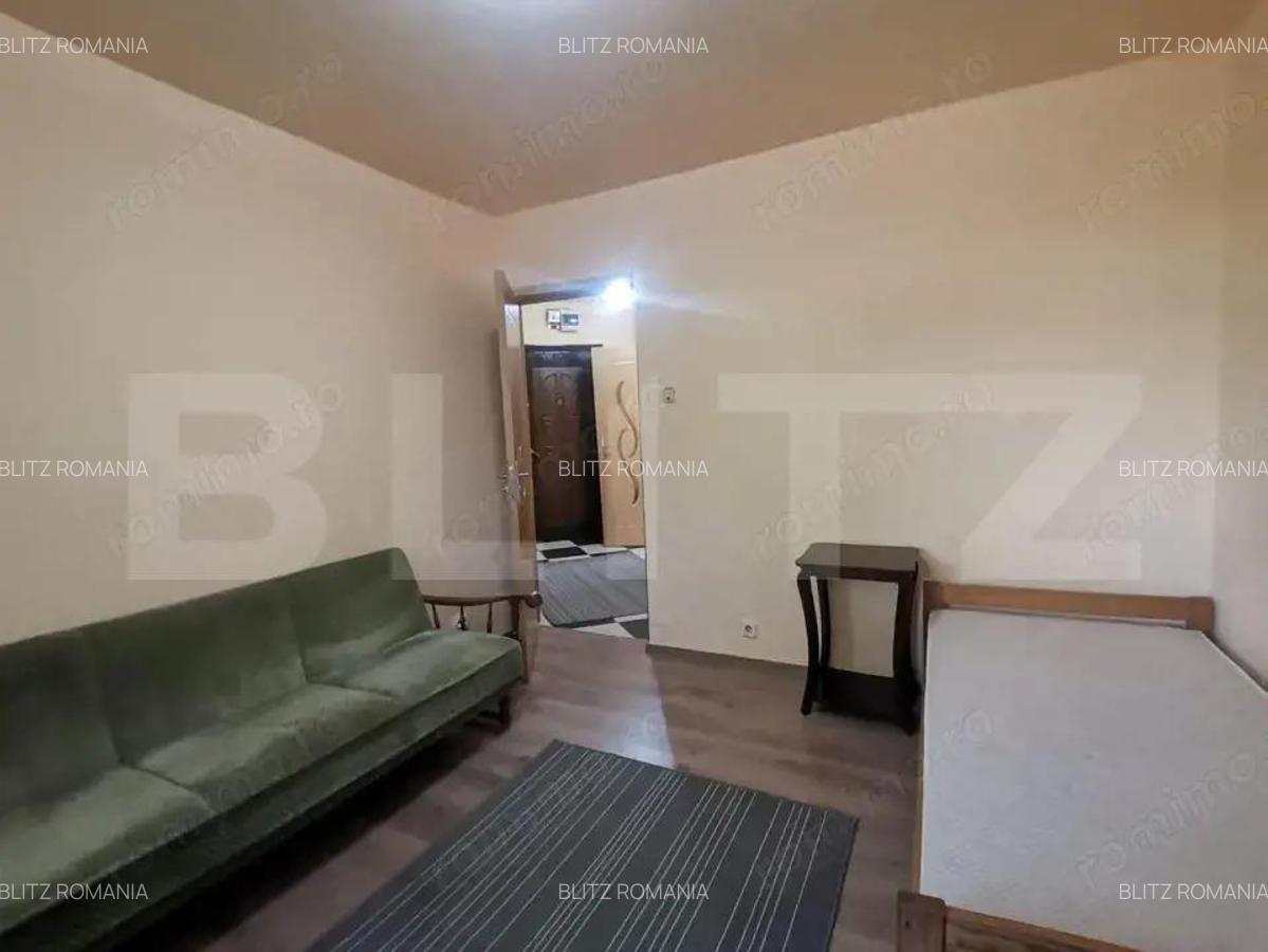 Apartament 2 camere, decomandat, zona Soarelui - 2