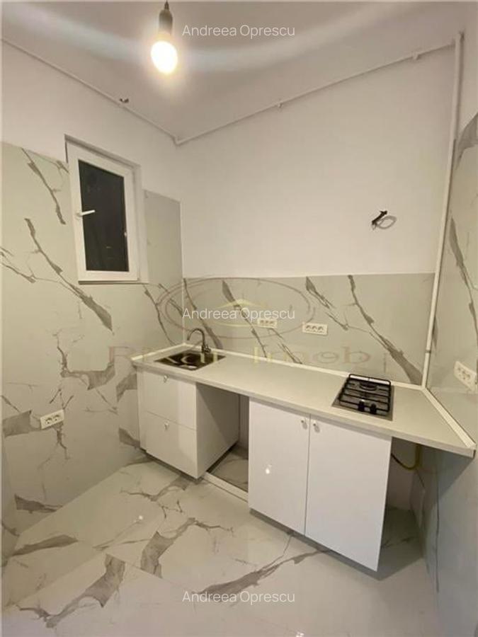 Apartament cu 3 camere de inchiriat zona Badea Cartan | Etaj 1 - 12