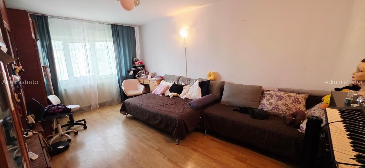 Decomandat-2 camere-NORD-centrala-balcon - 5