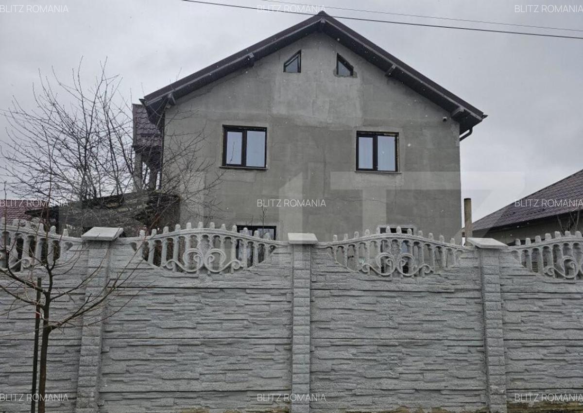 Casa P+E+M de 138 mp, teren 480 mp, Albesti - 2