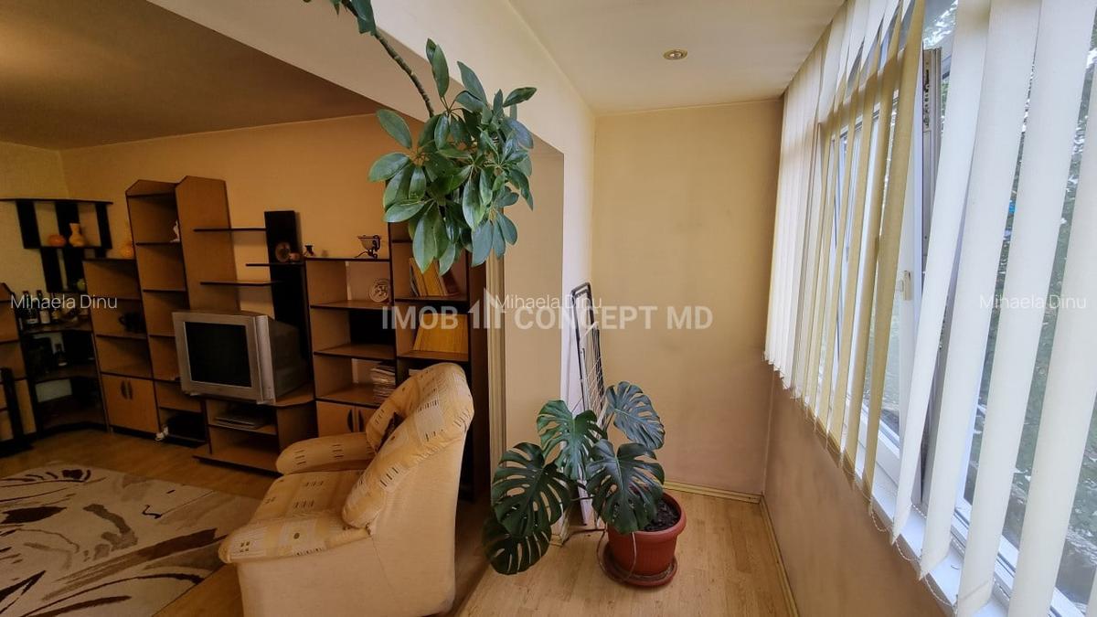 Inchiriere apartament 3 camere, spatios, in zona Democratiei - 5