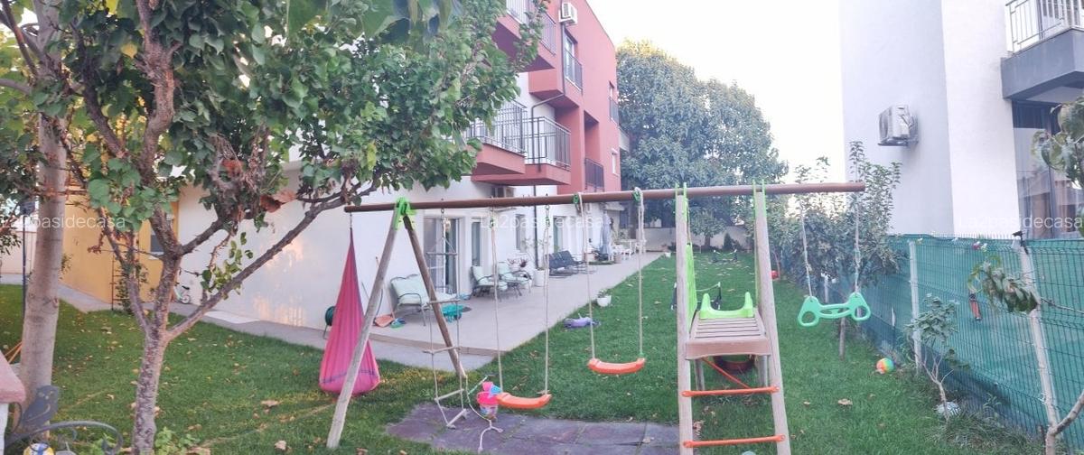 Inchiriere Apartament 2 camere spatios pe malul marii - 3