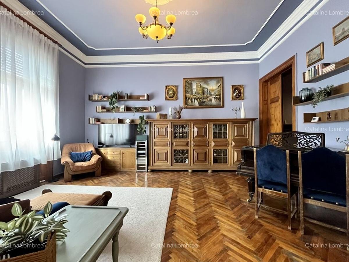 Apartament grandios cu vedere spectaculoasă spre Piața Libertății - 6