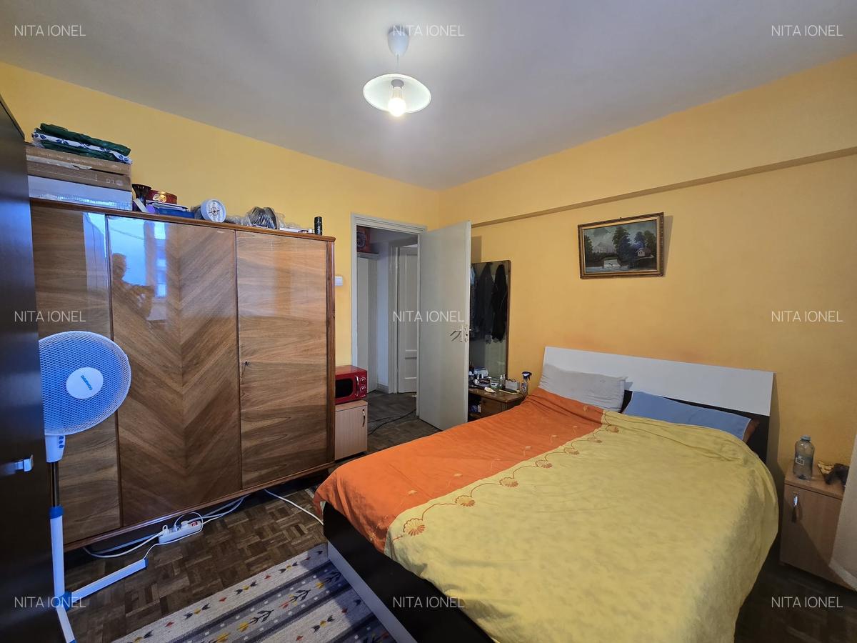 Apartament cu 2 camere semidecomandat în 1 Decembrie 1918 - 3
