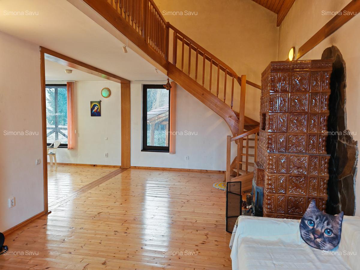 Casa 4 camere libera la vanzare, pozitie deosebita VULCAN - 3