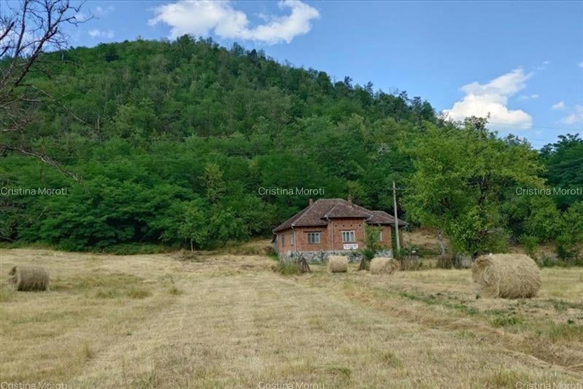 Casă cu 4 camere în Exterior Nord - 2