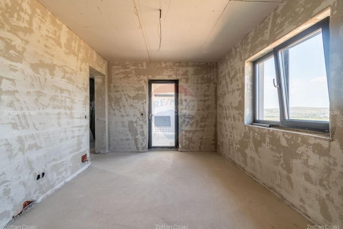 Casa cu 4 camere de vanzare, Jucu de Sus, Frasinului Nr.6 Semifinisat - 21