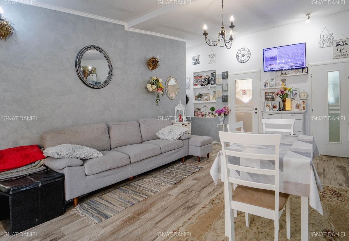 Casă cu 3 camere, zona Tătărași - 1