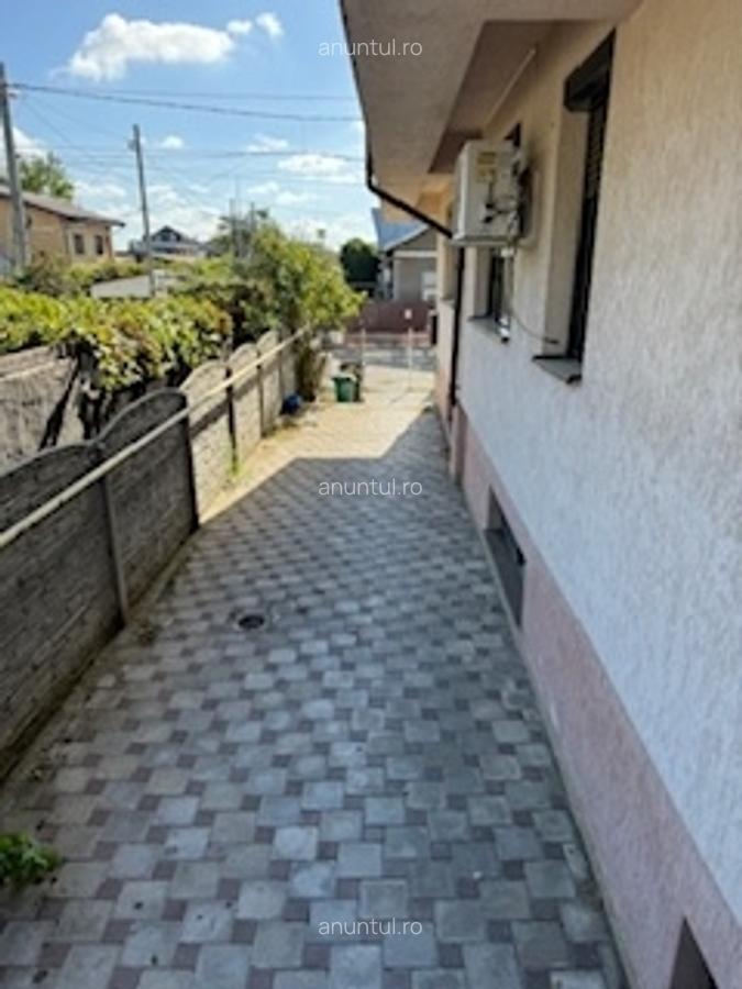 Giulesti, Str Agnita, bloc 2016, Ap 3 camere, 85 mp pret 84000 euro - 2