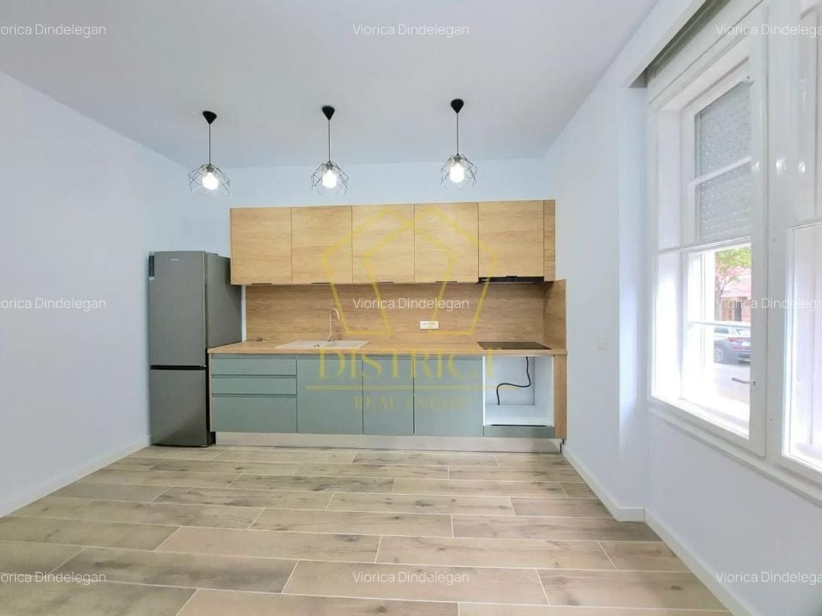 Apartament cu 2 camere decomandat în Ultracentral - 2