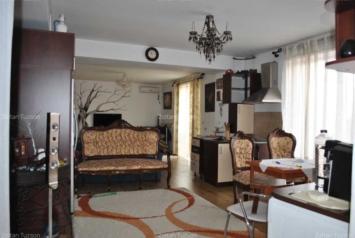 Casa de vanzare - 2