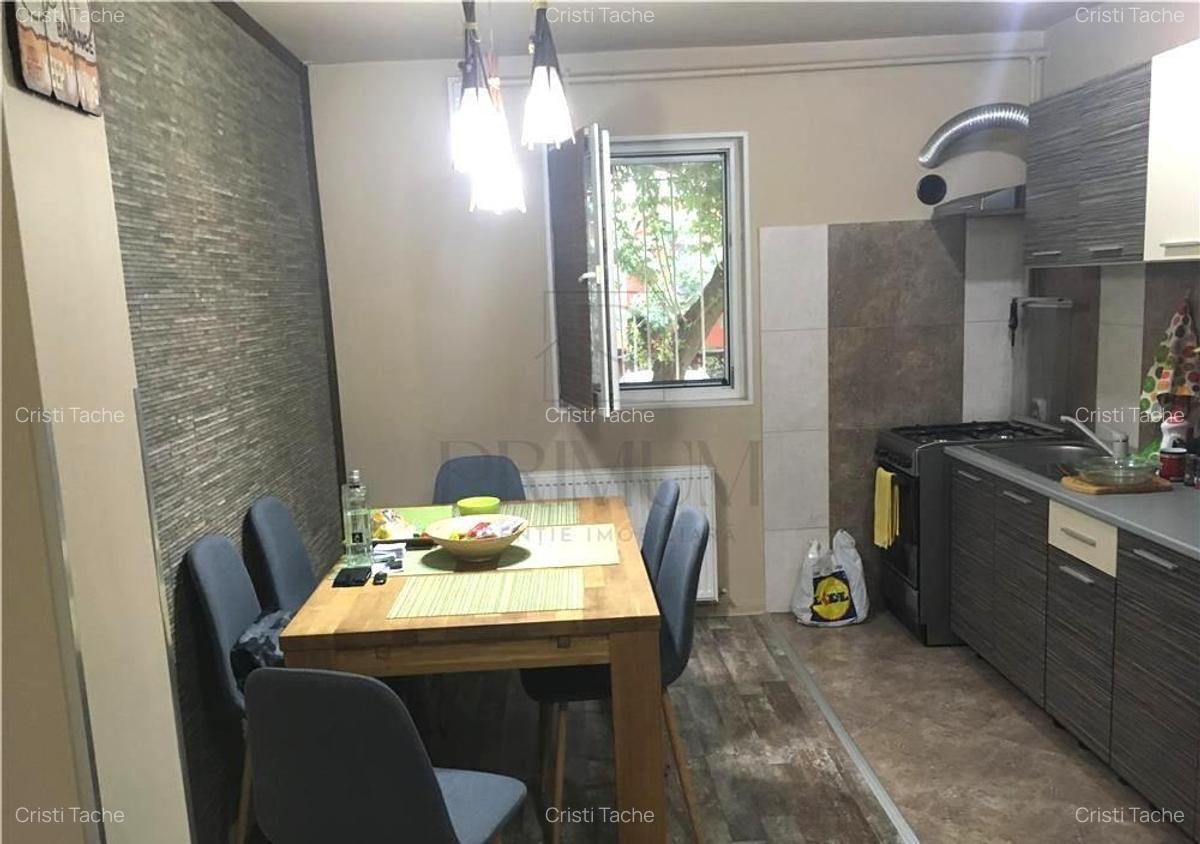 SAGULUI - BLOC IZOLAT - PARTER INALT - 3 CAMERE - 2 BAI - BALCON - CENTRALA PROP - 3