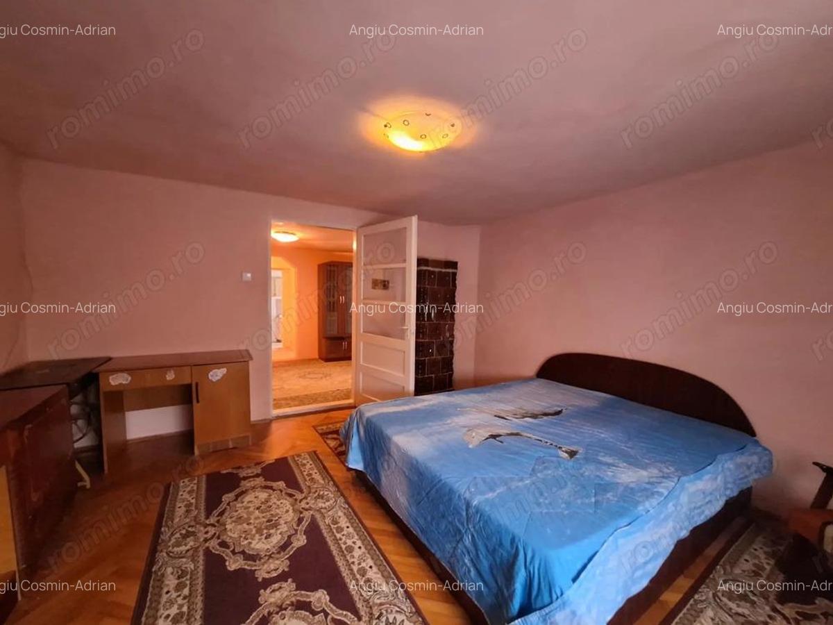 Casa individuala in oras. Teren generos. - 8