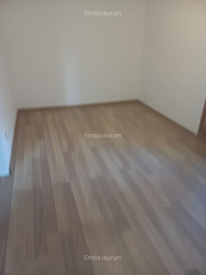 Proprietar vând apartament 3 camere, 2 balcoane,renovat - 5