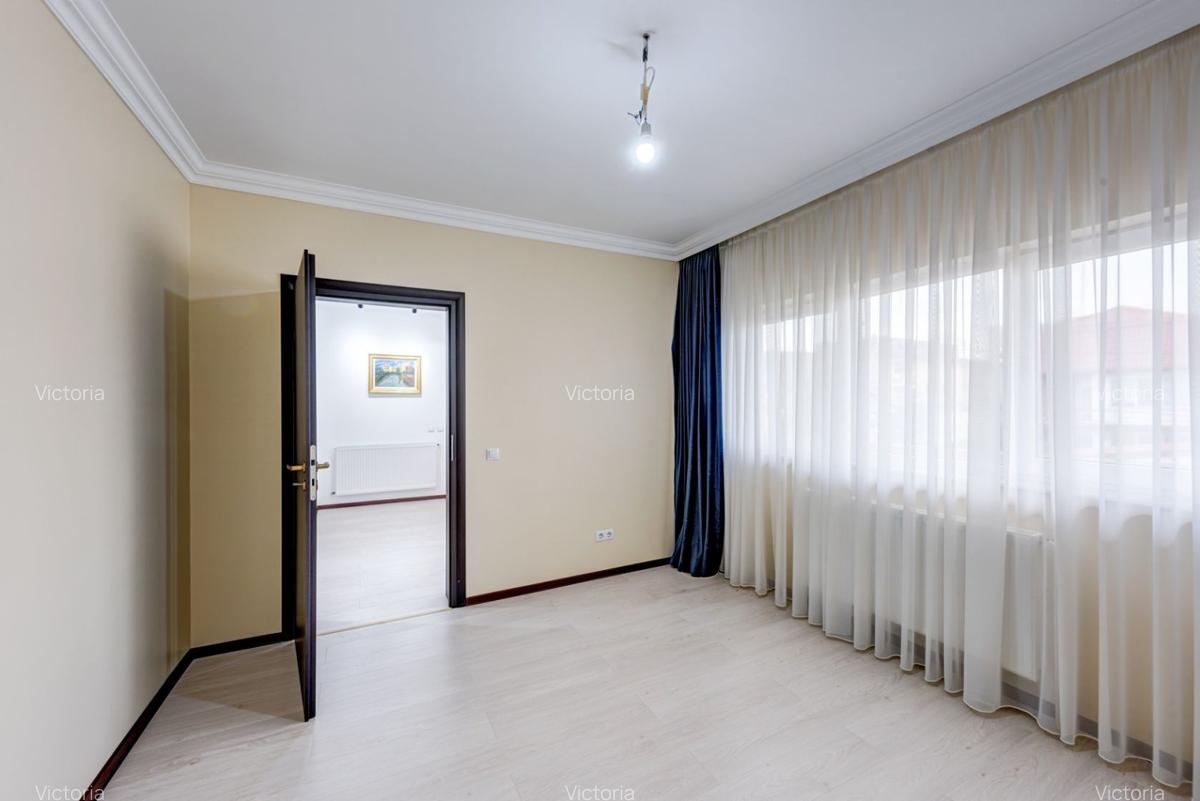 Brancoveanu-Alunisului,S+P+E+p,eleganta renovata 2019,teren generos,10min.metrou - 16