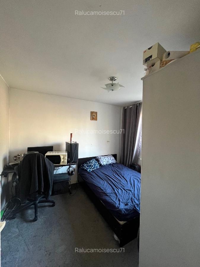 Vând ap 3 camere, decomandat - 4