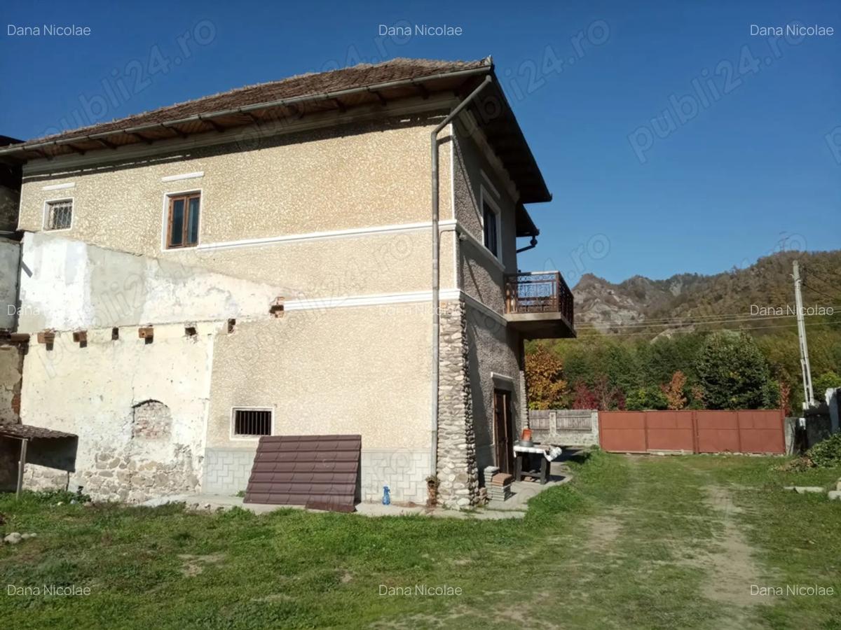 Casa de vanzare in Brezoi - 6