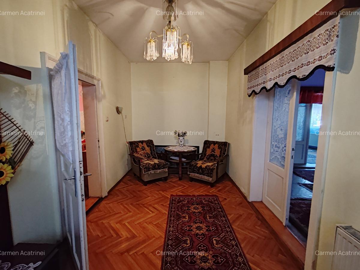 Casă cu 4 camere în Tărlungeni - 13