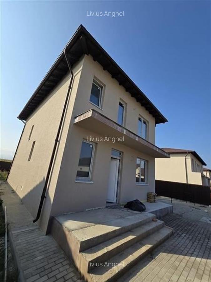 Casa tip duplex in Sanpetru, TVA inclus, Brasov - 11 Casa tip duplex in Sanpetru, TVA inclus, Brasov - 11