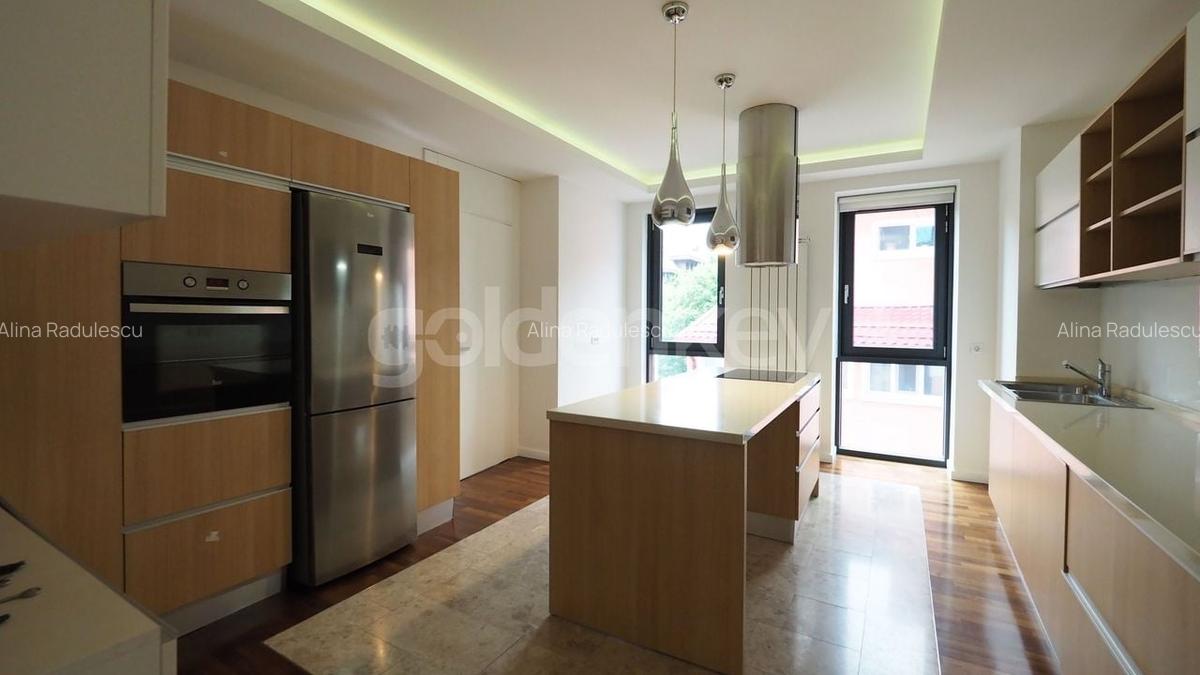 Apartament cu 5 camere decomandat, mobilat în Kiseleff - 6