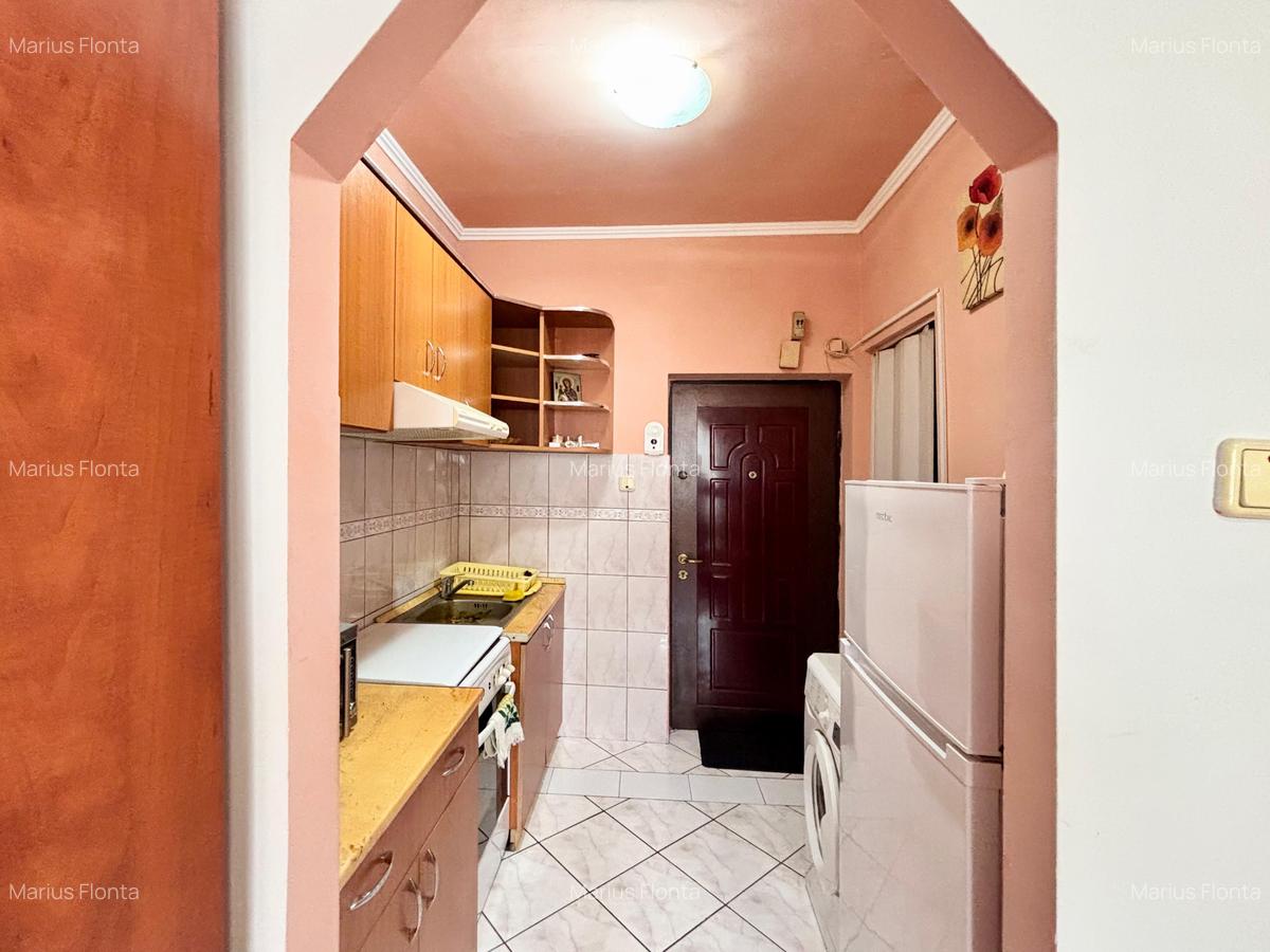 Garsonieră decomandată, mobilată în Rogerius - 5