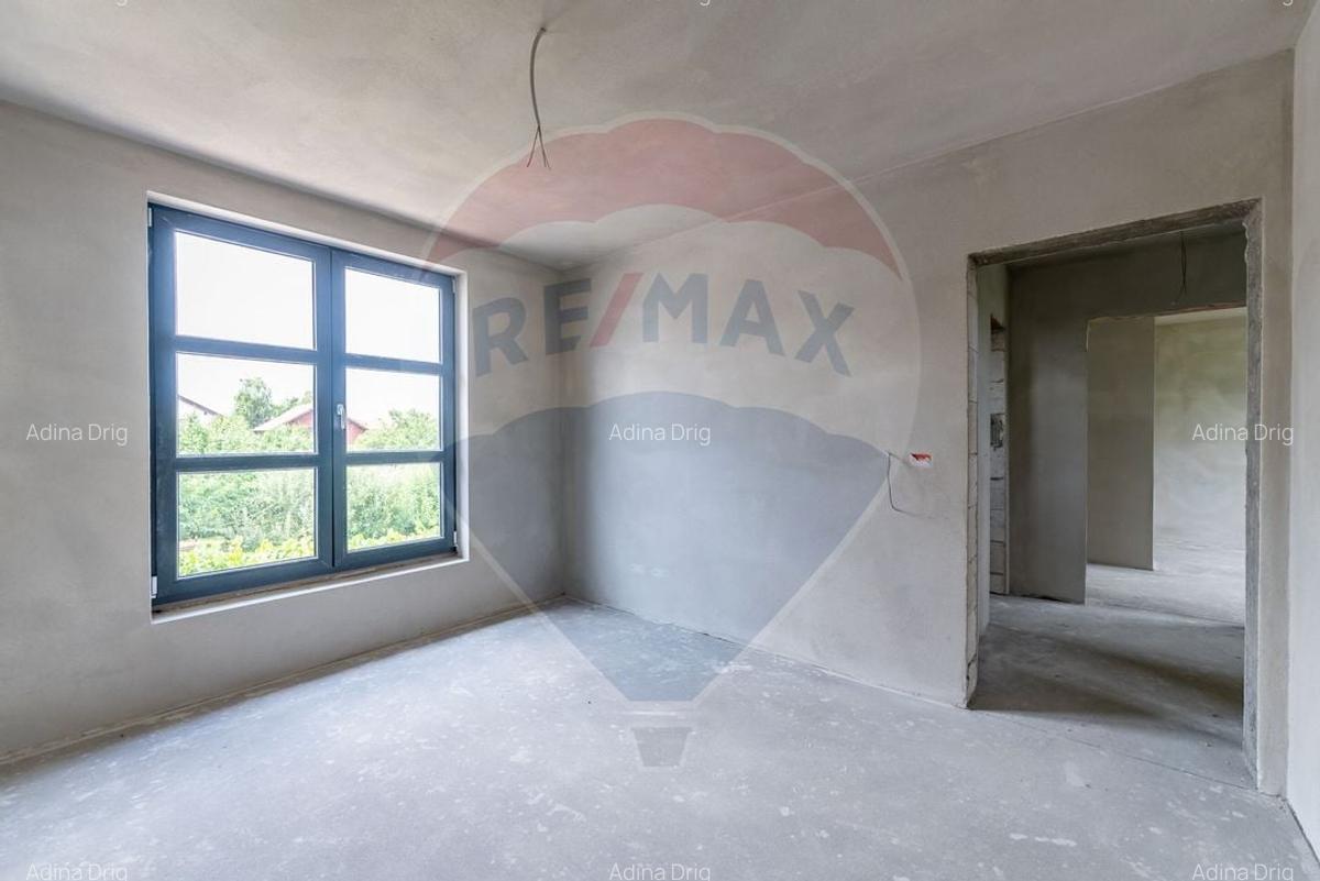 Casă cu 4 camere în Pârneava - 19