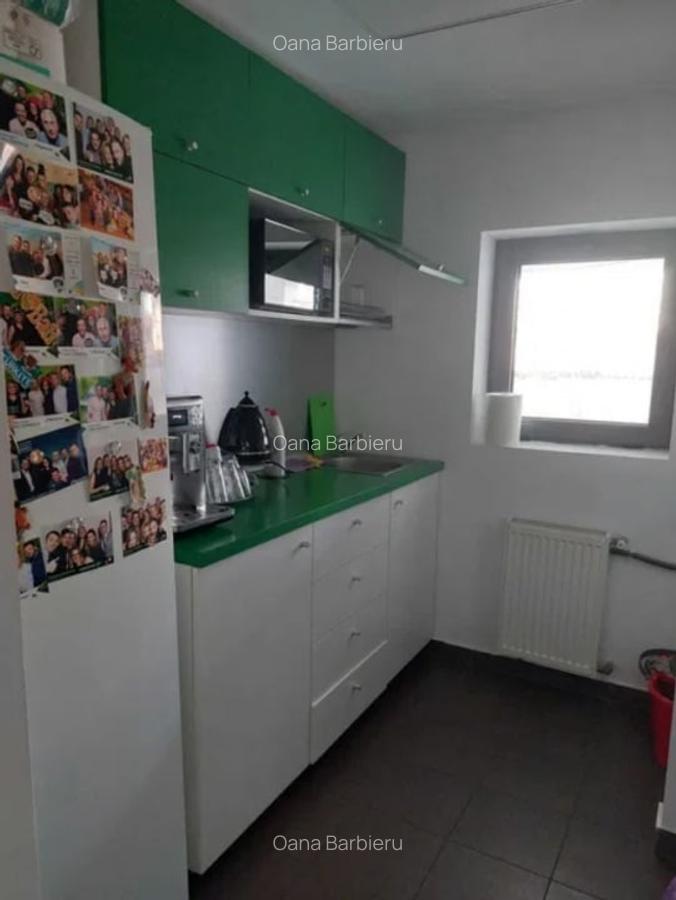 Bd. Mamaia, spatiu comercial 80 mp., acces direct din bulevard - 5
