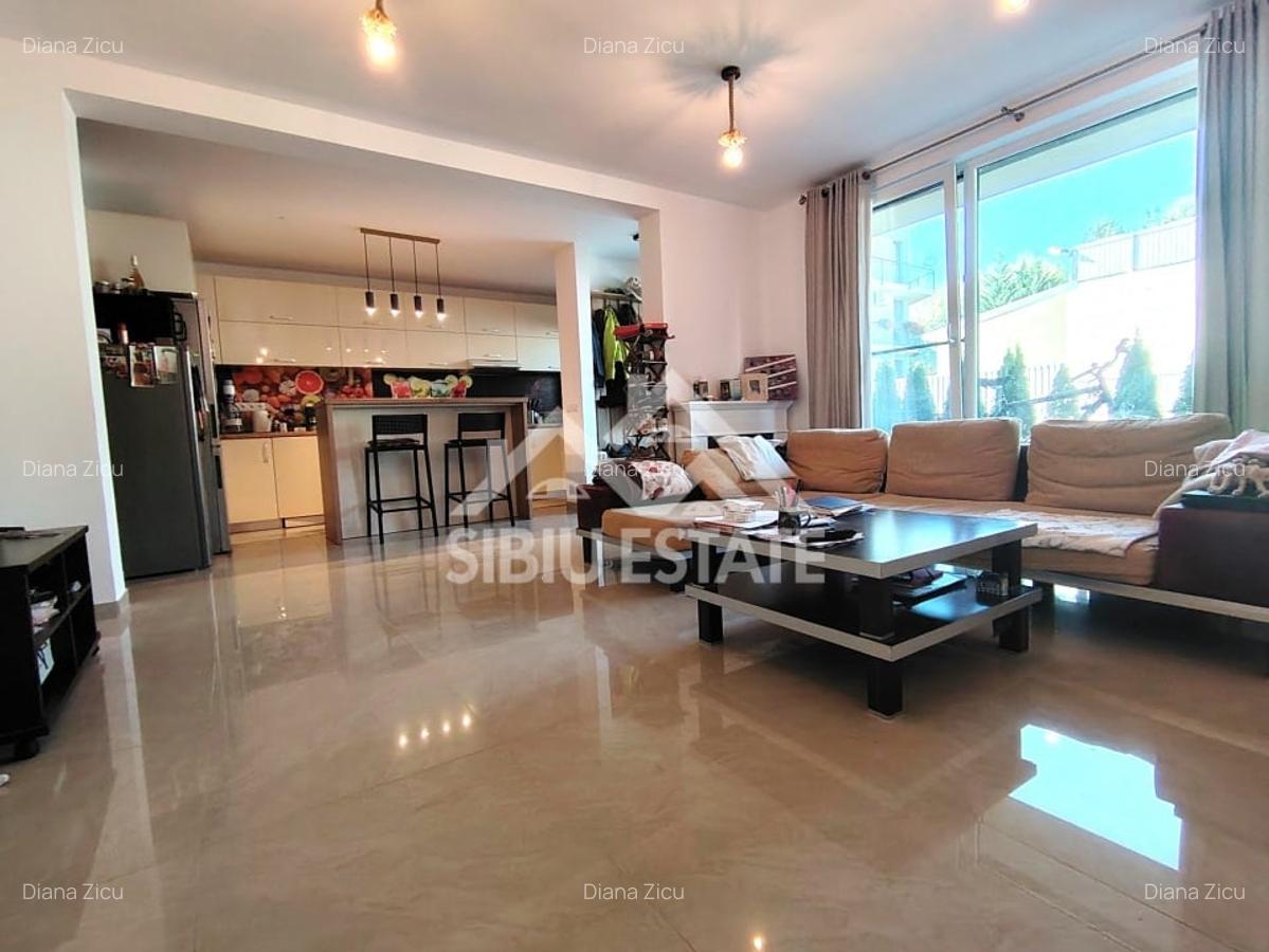 Casa la pret de apatrament 4 camere 2 bai - 2 Casa la pret de apatrament 4 camere 2 bai - 2