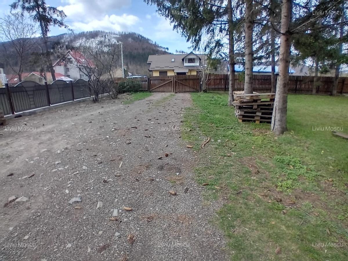 Teren intravilan 1670 mp - 2