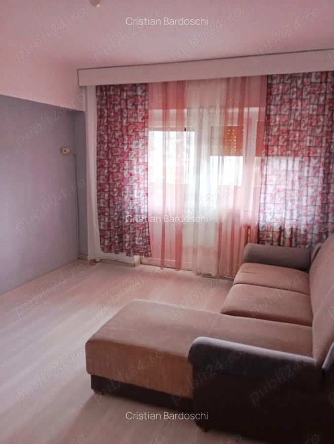 Apartament 2 camere decomandat B-dul Decebal Deva - 4