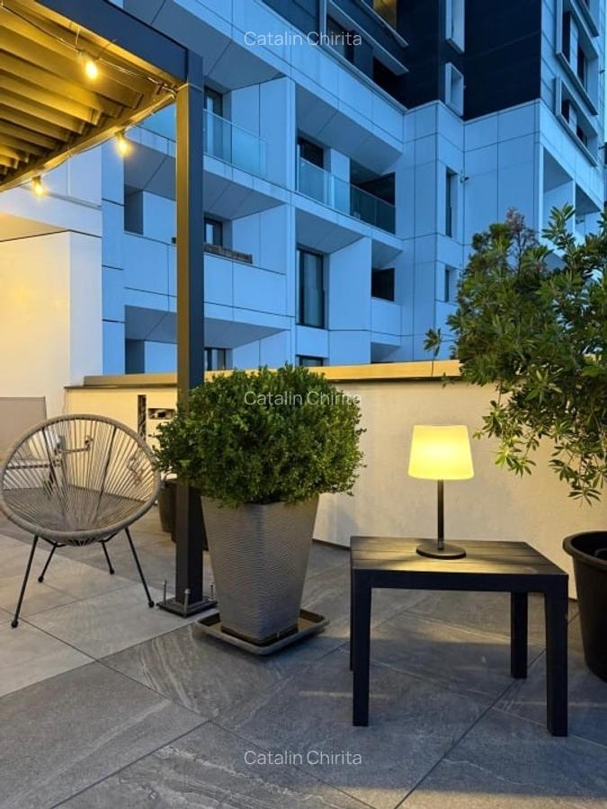 Vând apartament cu terasa - 3