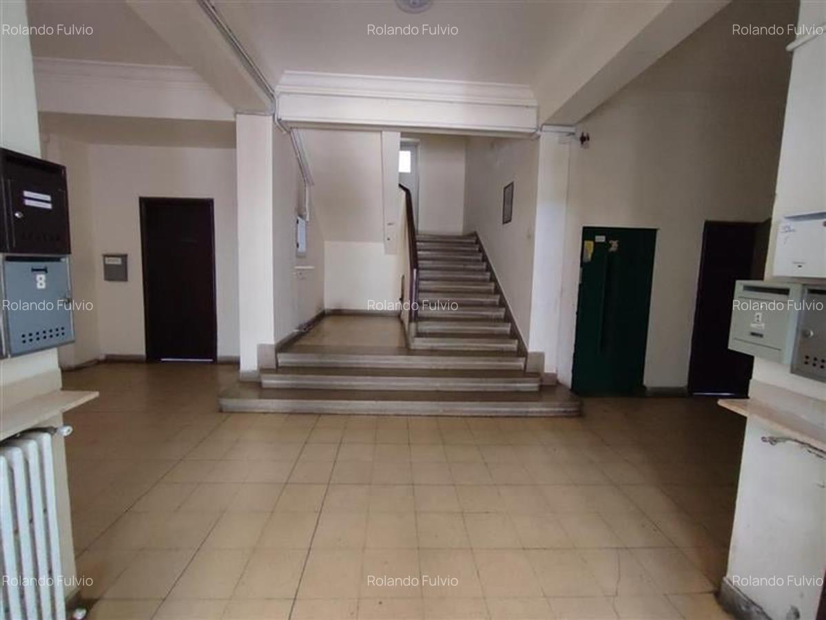 Apartament cu 3 camere semidecomandat în Alba Iulia - 13