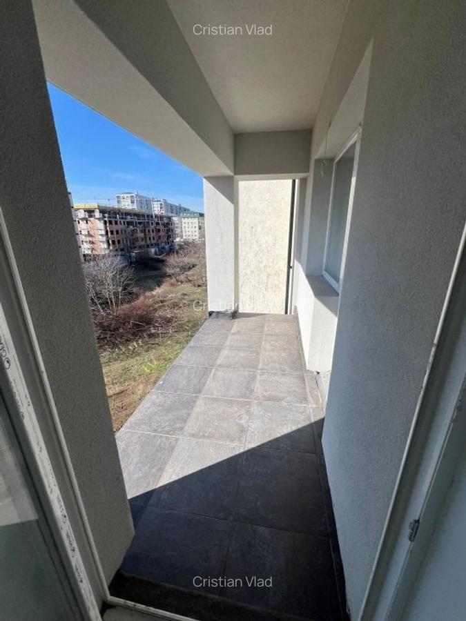 Apartament cu 3 camere decomandat în Militari - 14
